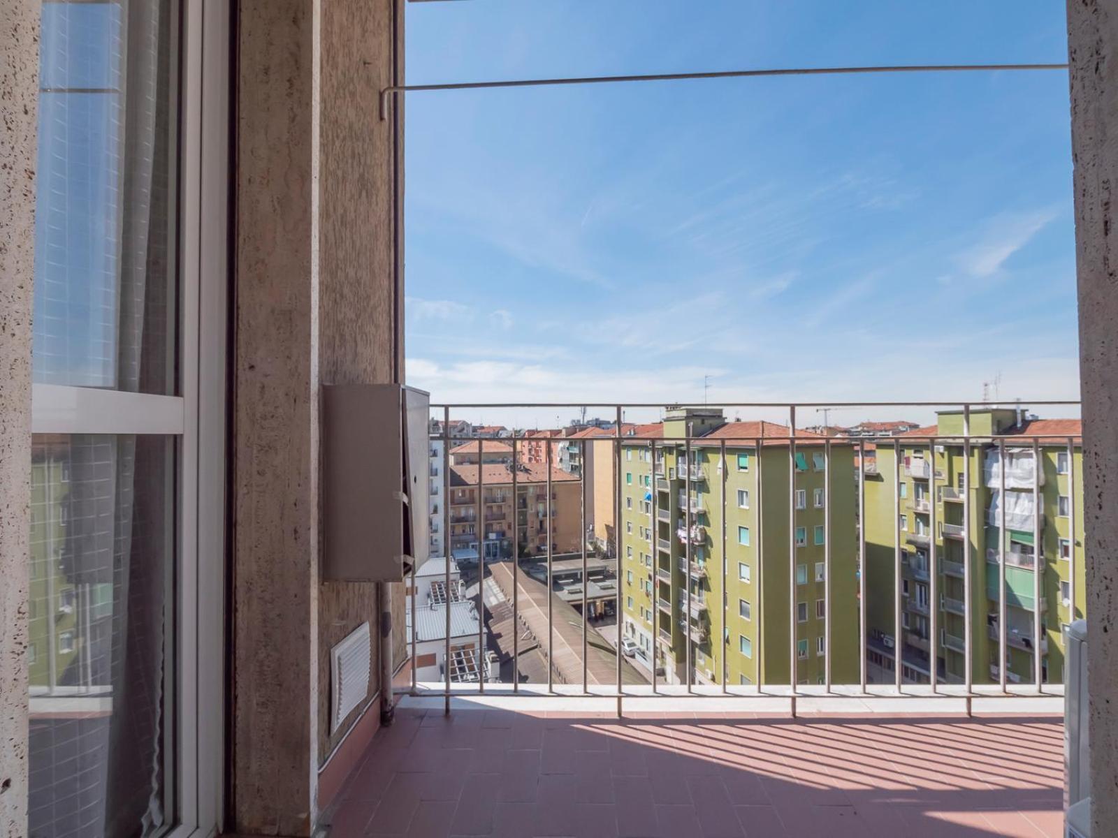 Xenia Apartments - Newly Renovated Apartment Milánó Kültér fotó